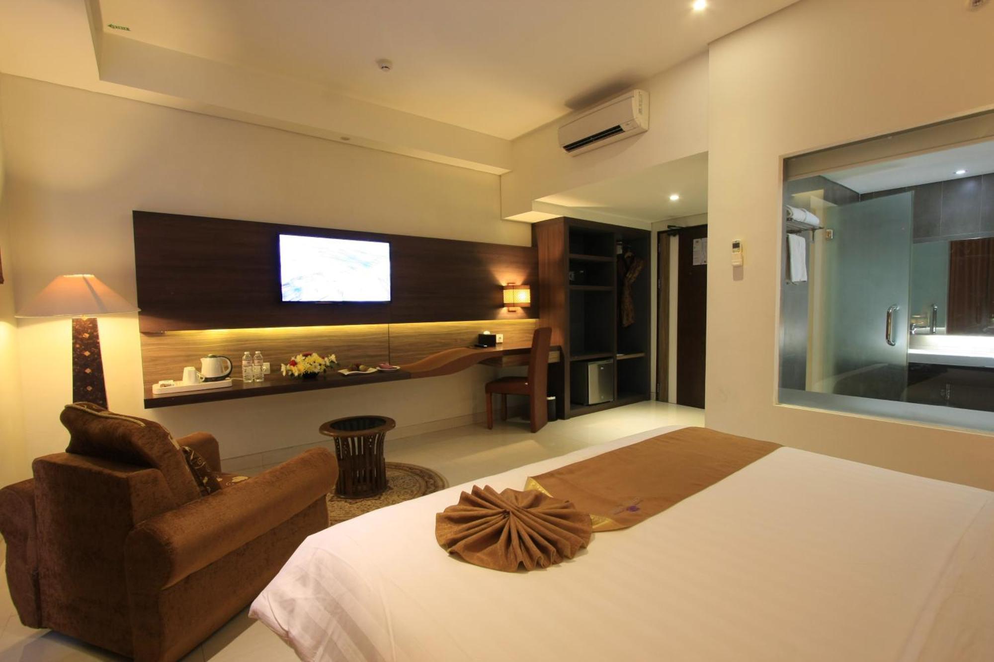 Crystal Lotus Hotel Jogyakarta Pokój zdjęcie
