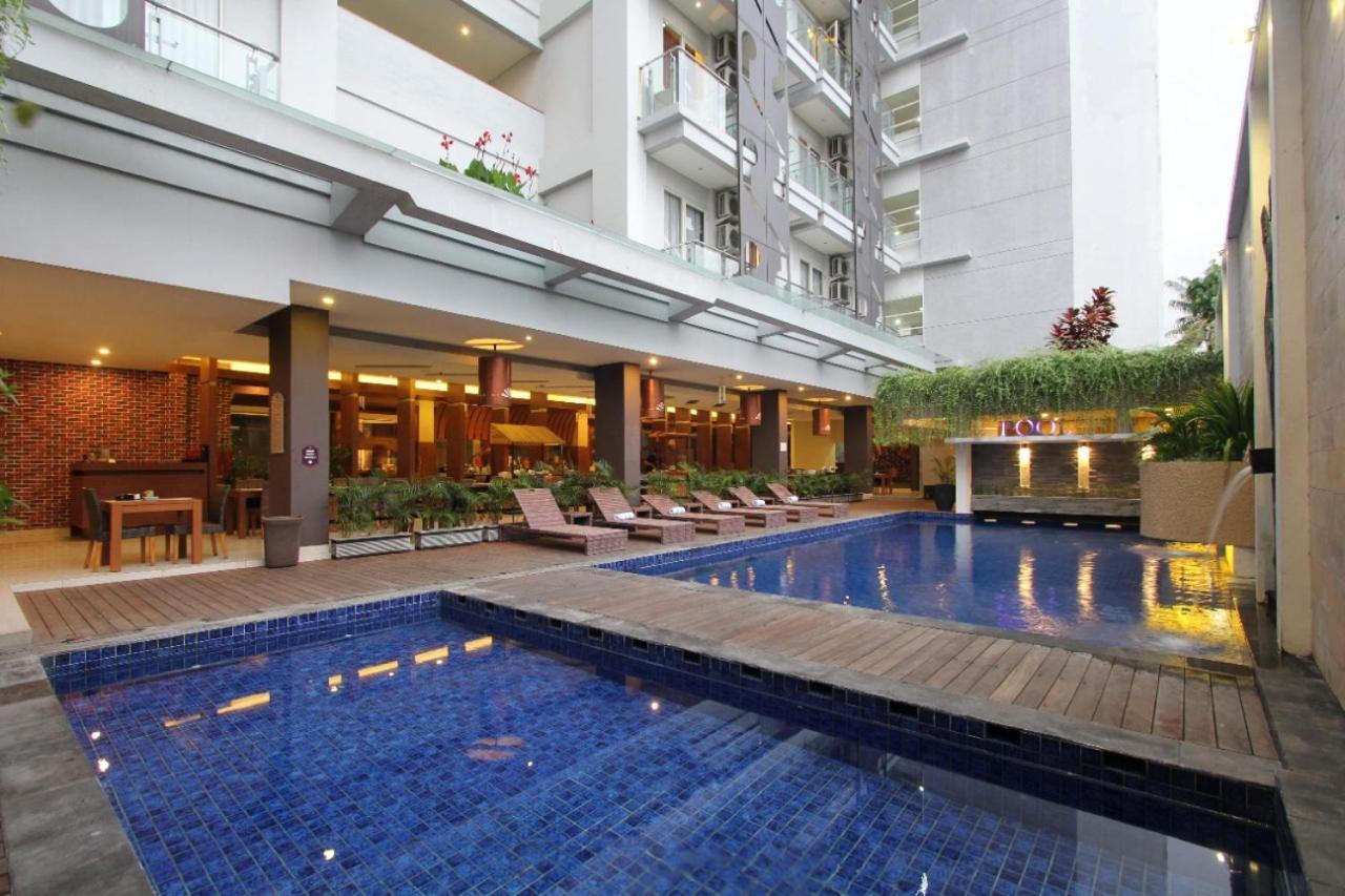 Crystal Lotus Hotel Jogyakarta Zewnętrze zdjęcie